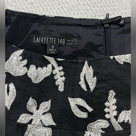 Lafayette 148 New York Size 8 Black Linen White Floral Embroidered A-Line Skirt - Picture 3 of 10